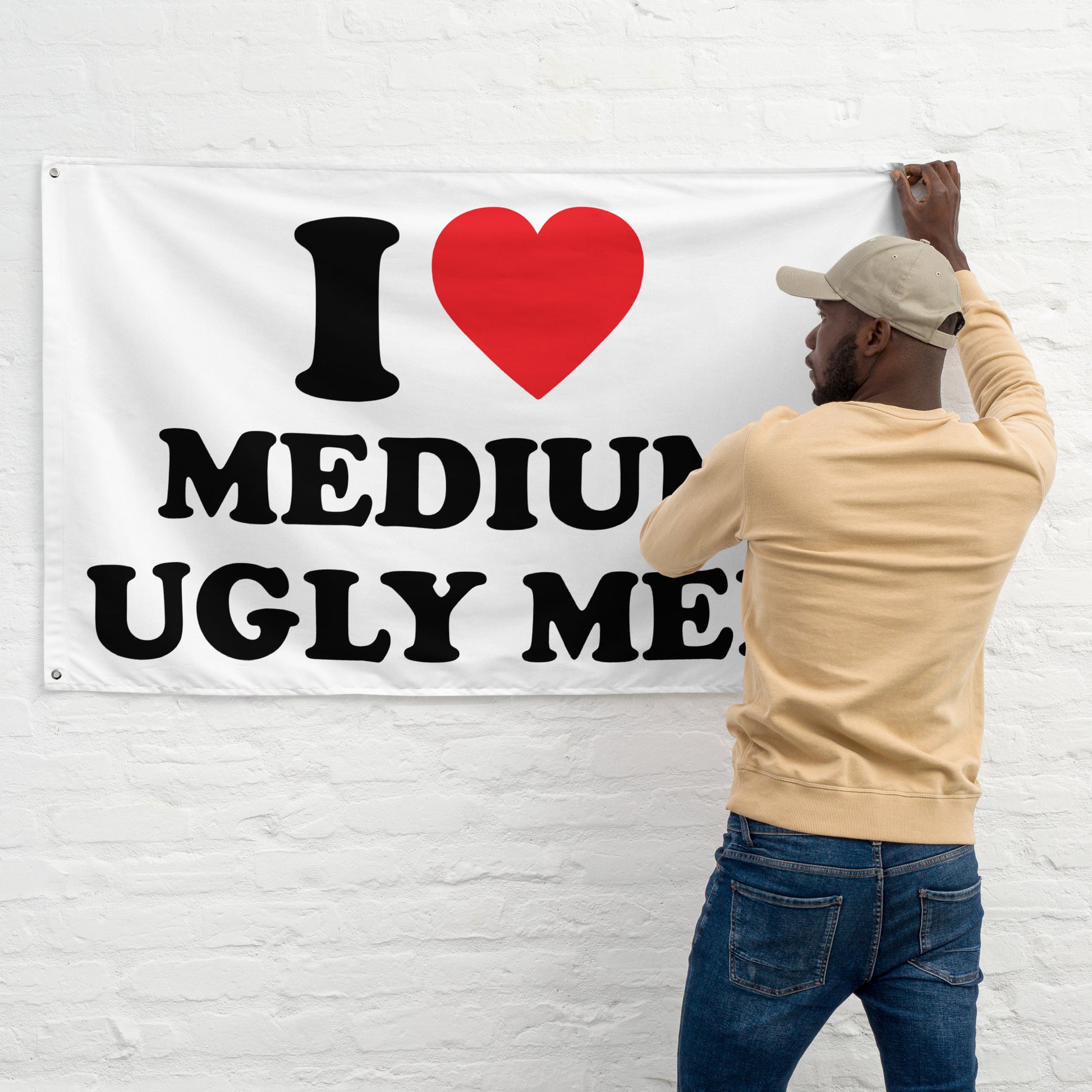 I LOVE MEDIUM UGLY MEN Flagge - finestshirts.de